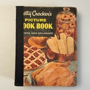 Vintage 1956 Betty Crocker's Picture Cook Book 2nd Edition, 1st Printing 70 y.o.